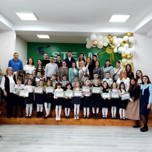 100 de zile de școală în clasa 1 “D”! 🎉📚